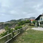 Апартаменты House