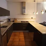 Апартаменты House